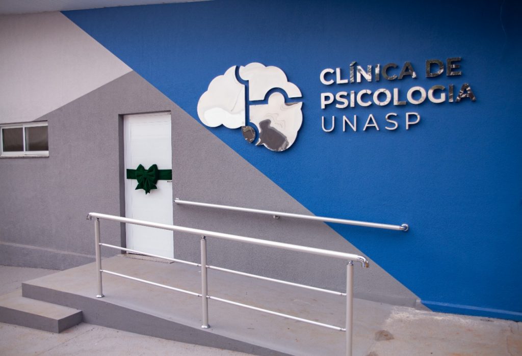 Clínica de Psicologia contribui no desenvolvimento dos alunos.