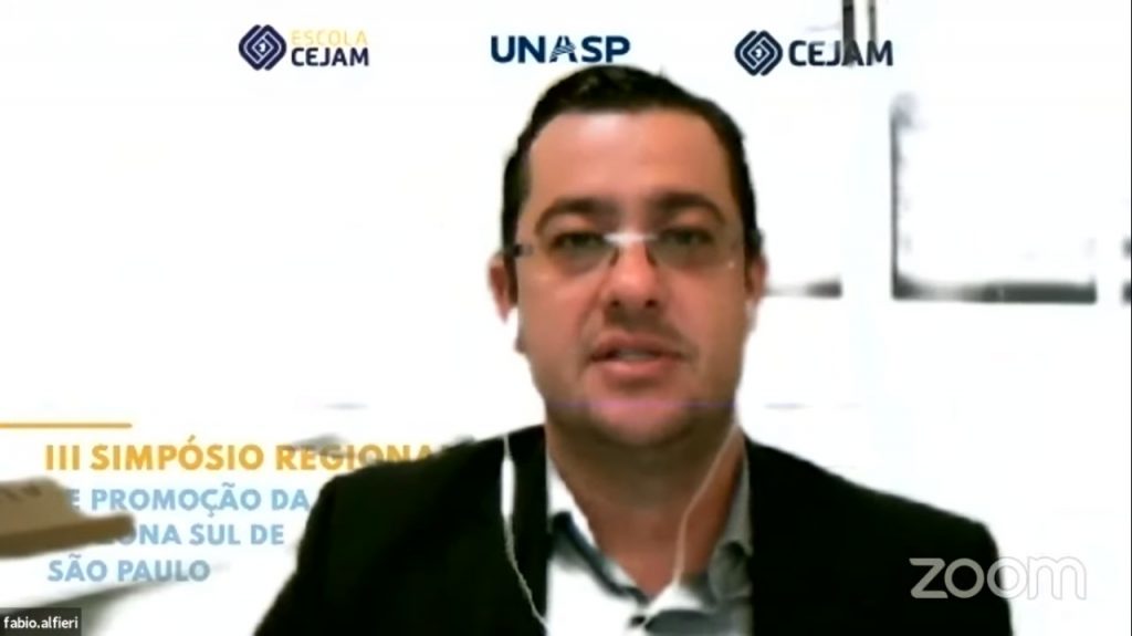 O coordenador do Mestrado em Promoção da Saúde do UNASP, Fabio Alfieri, participa da programação.