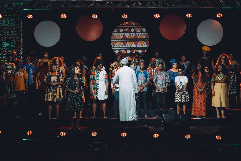 Coral Africano apresentou musical especial.