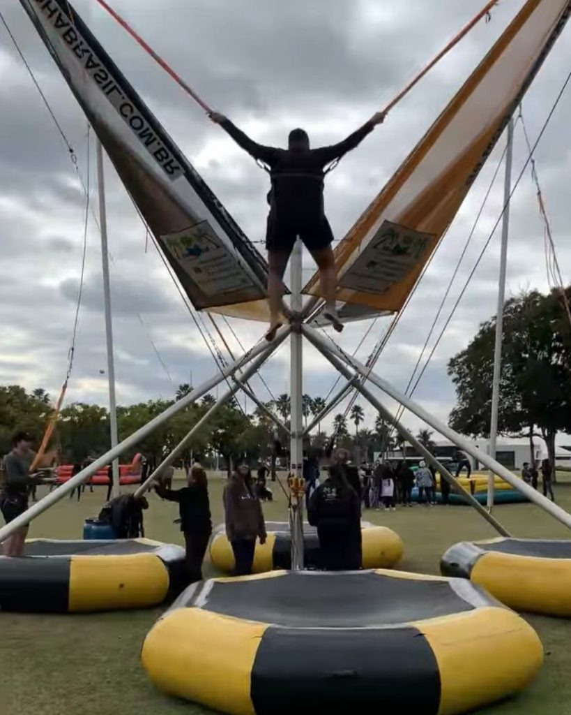Dia recreativo contou com diversos brinquedos.