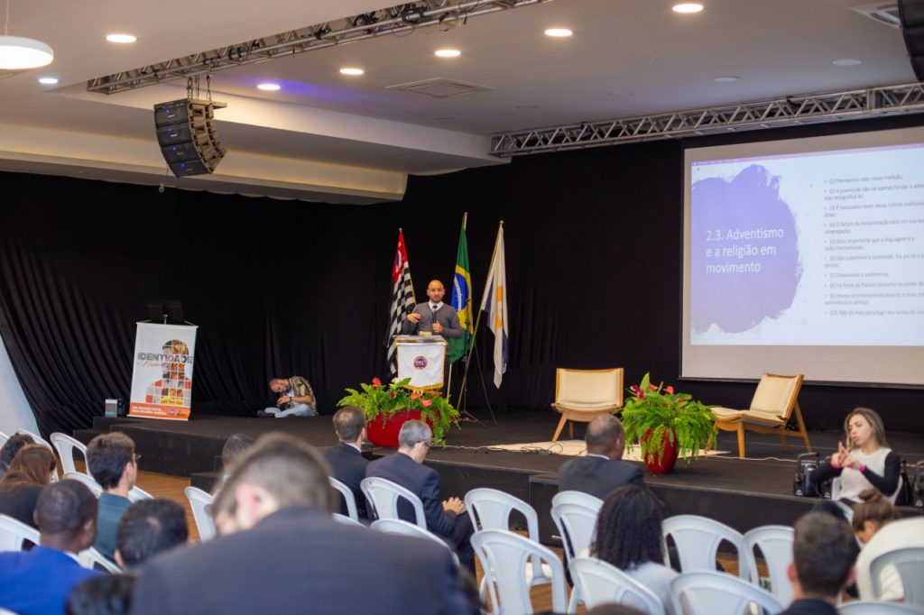 Congresso teológico discutiu identidade da IASD.